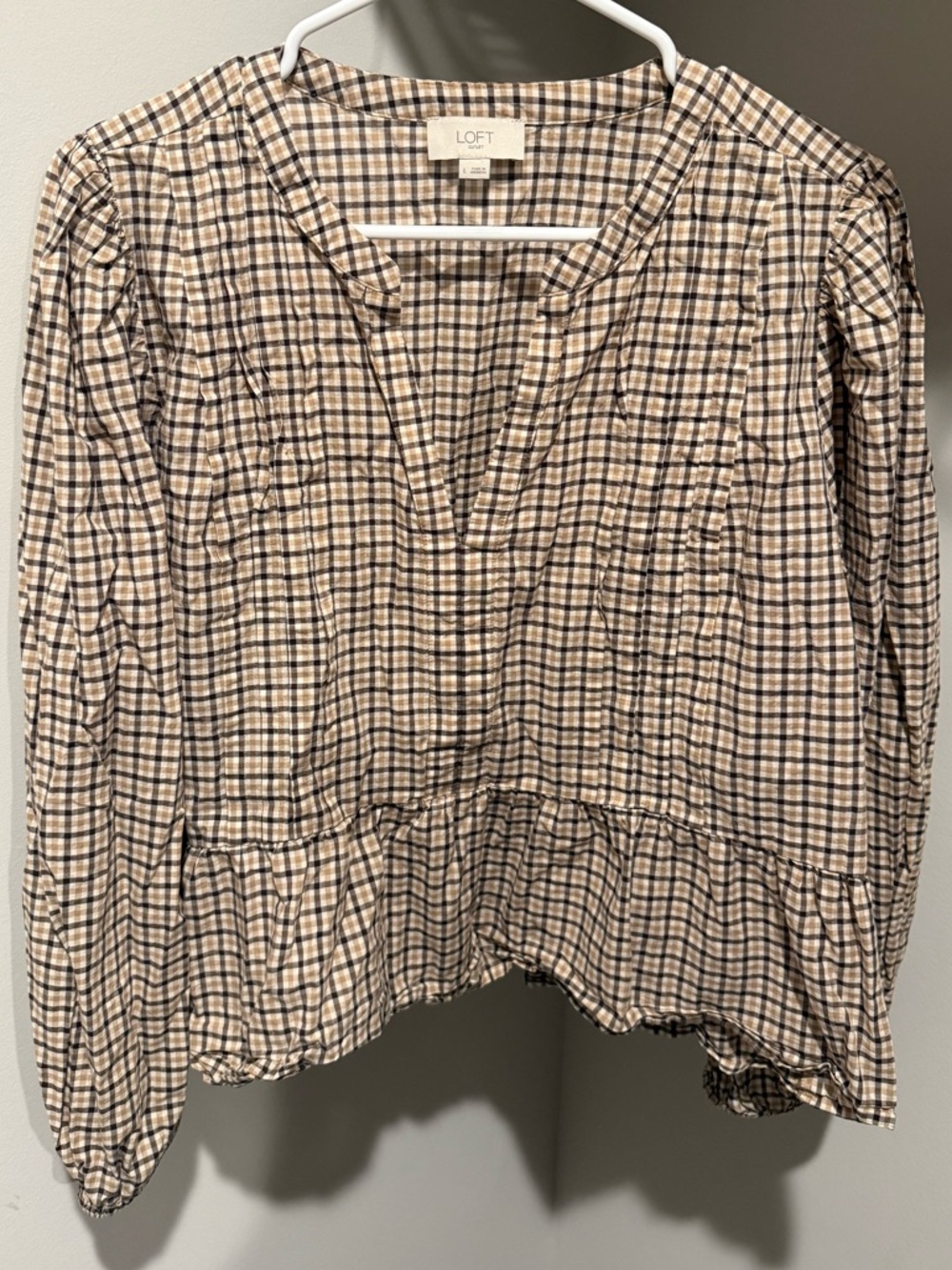 LOFT Navy & Beige Plaid Ruffled Hem Blouse